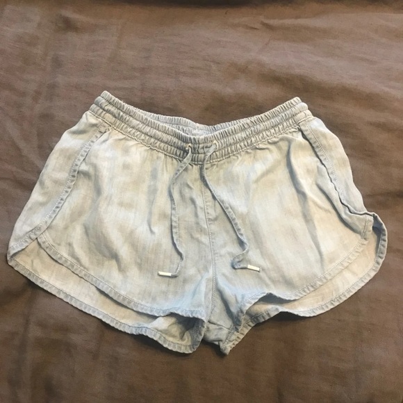 H&M Jogger Shorts - Picture 2 of 4